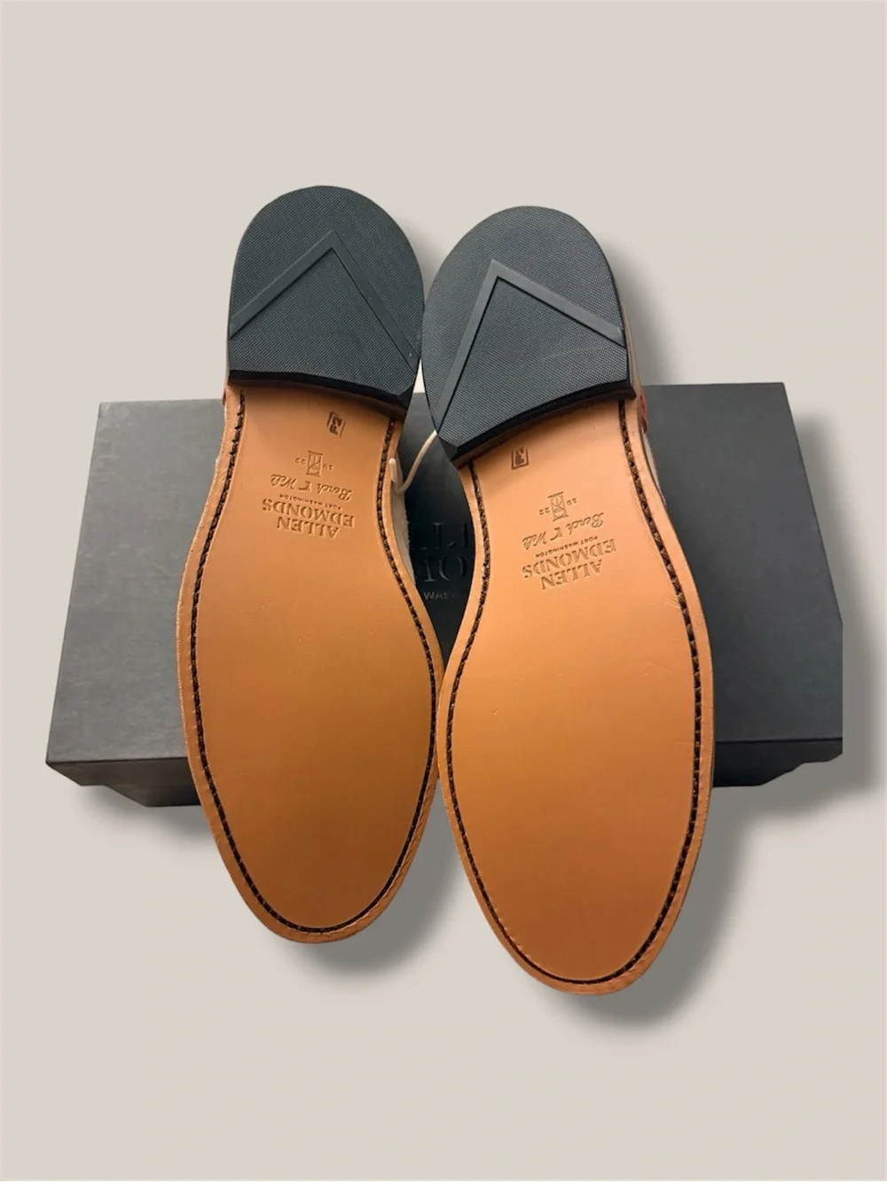 New! Allen Edmonds Custom Strand Sneakers Orange White Suede Wingtip Design (9)